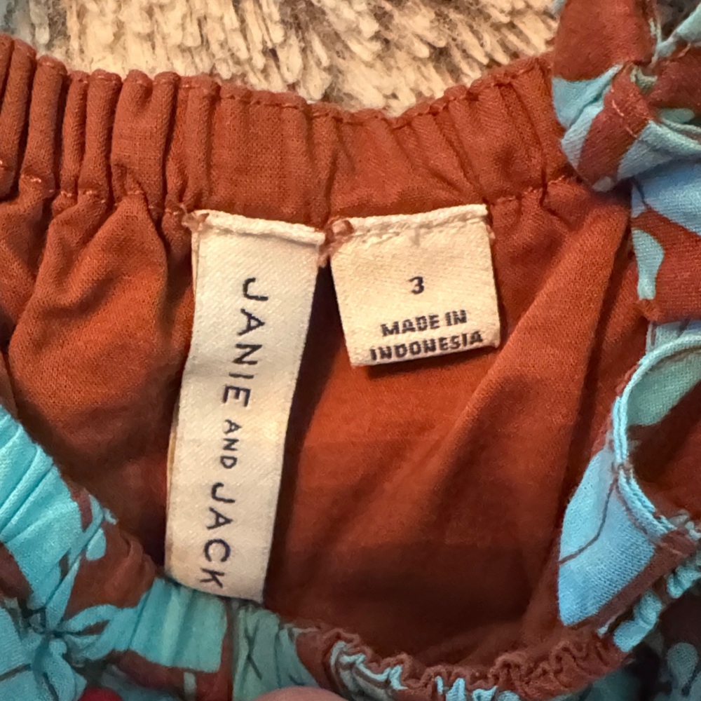 Floral Kids Janie and Jack Hawaiian print Set - Picture 7 of 8